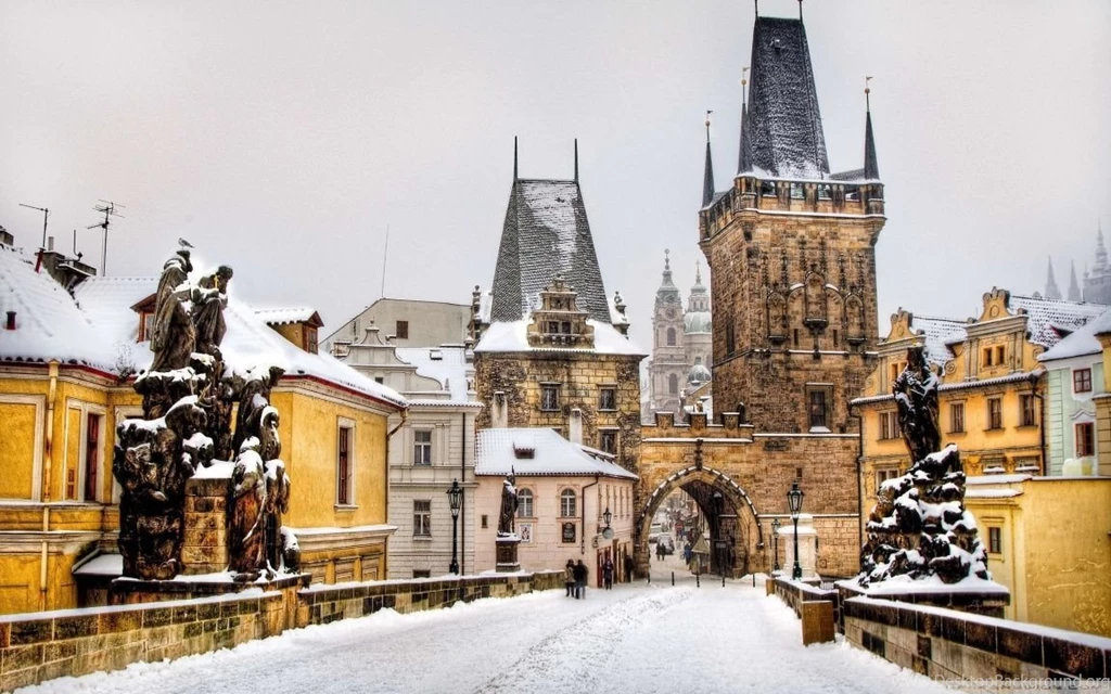 Winter In Prague HD Desktop Wallpapers : Dual Monitor