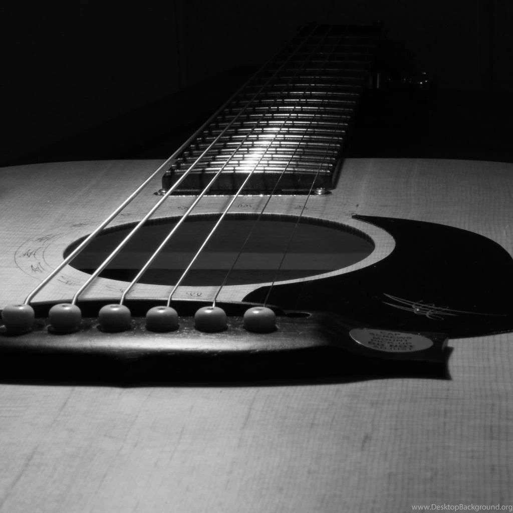 Guitar Closeup iPad Wallpapers Download