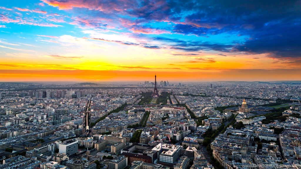 Paris Sunset 4K Wallpapers