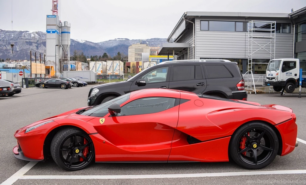 Ferrari LaFerrari Wallpapers