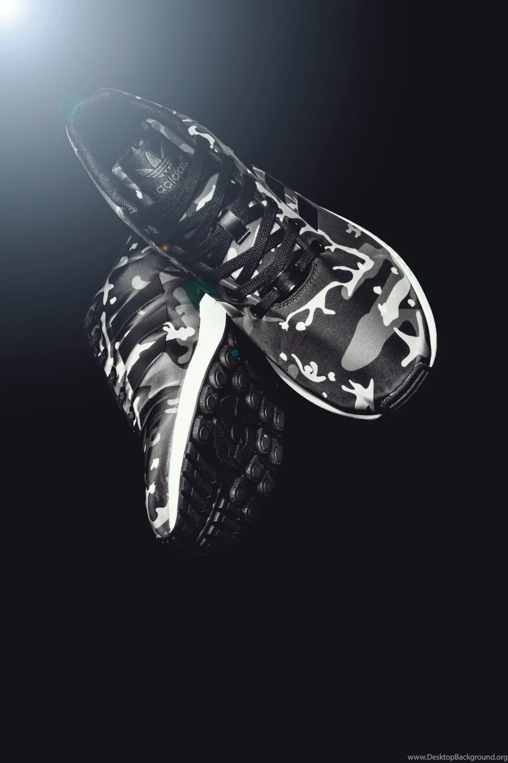 Vagrant Sneaker Adidas X SNS ZX Flux Use It As Your IPhone...