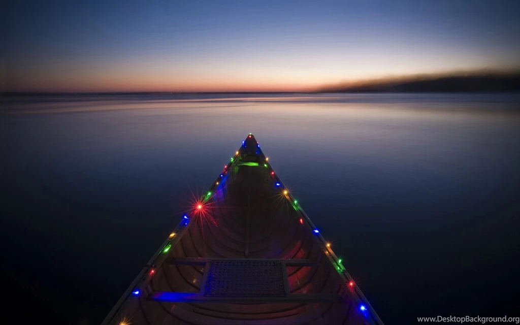 Canoe Decorated With Christmas Lights On Lake Monona, Madison ...