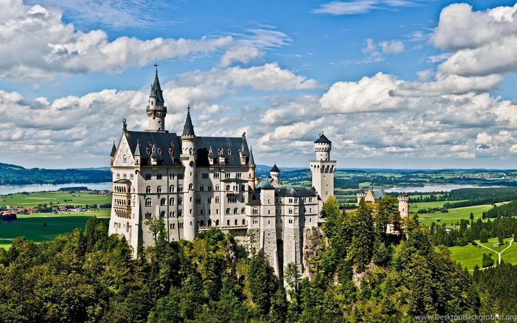 81 Neuschwanstein Castle HD Wallpapers