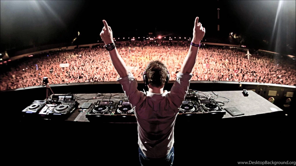 DJ