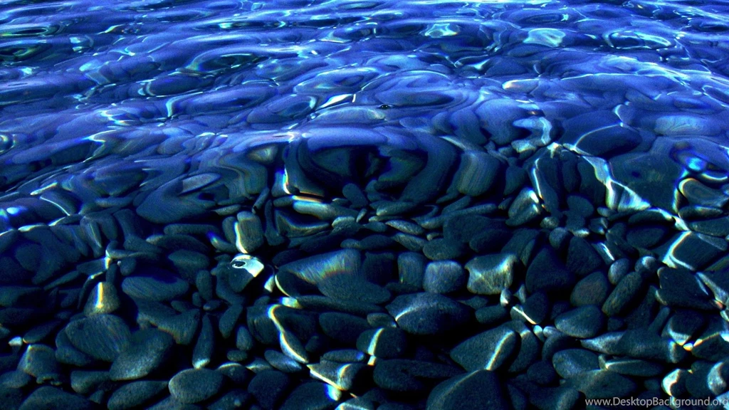 Water Drops HD Wallpapers