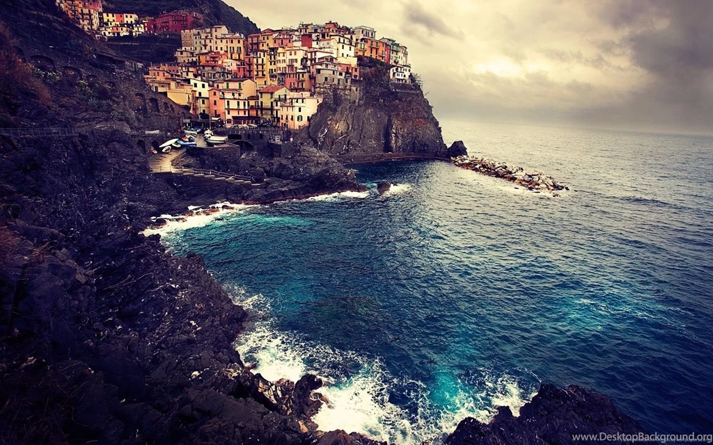 Download 1680x1050 Cinque Terre In Italy Wallpapers