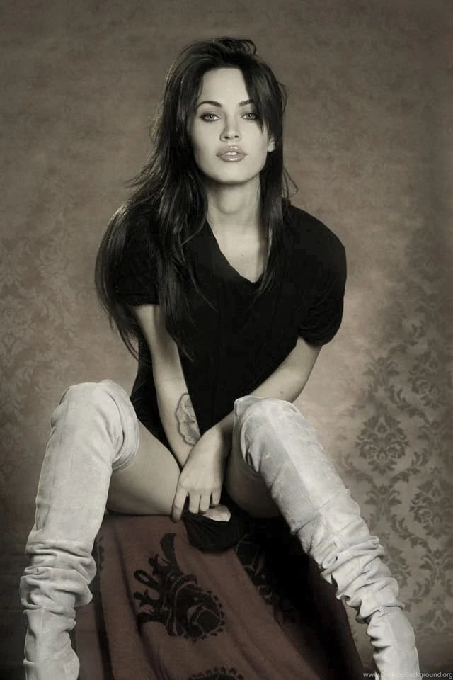 Cool Megan Fox 123mobileWallpapers.com