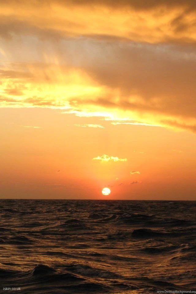 Sunset Over Water Desktop Wallpapers