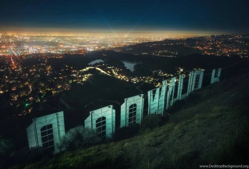 Los angeles and hollywood sign at night wallpapers 800x542.jpg