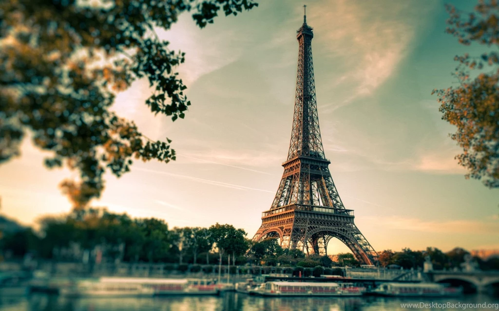 172 Eiffel Tower HD Wallpapers