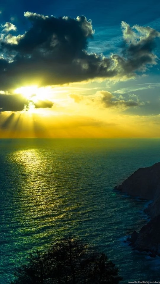 540x960 Wallpapers Mountains, Sea, Ocean, Clouds, Night
