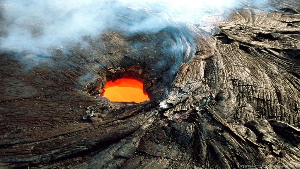 Kilauea Volcano Wallpaper.
