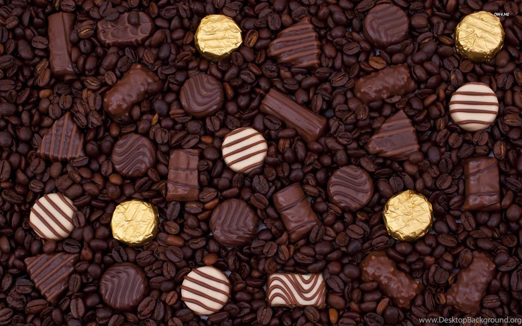Chocolates On Coffee Beans Wallpapers Photography Wallpapers