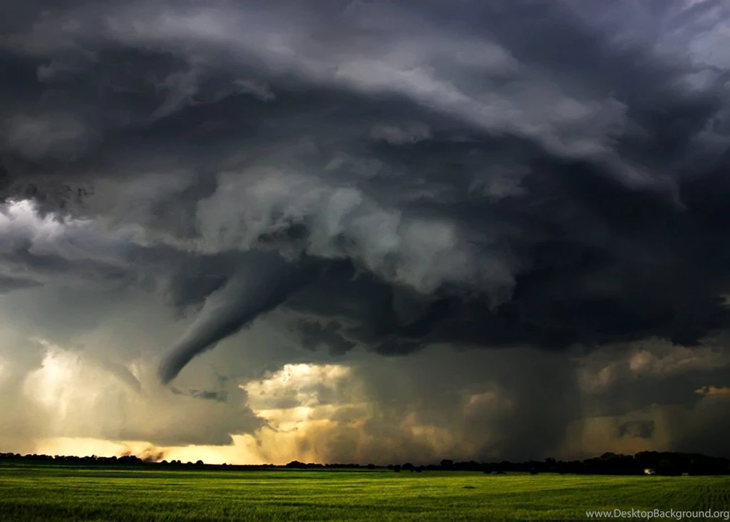 Tornado wallpapers h.jpg