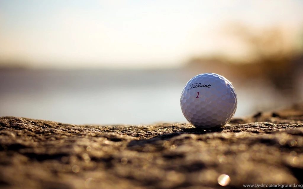 White Ball For Golf Wallpapers And Images Wallpapers, Pictures ...