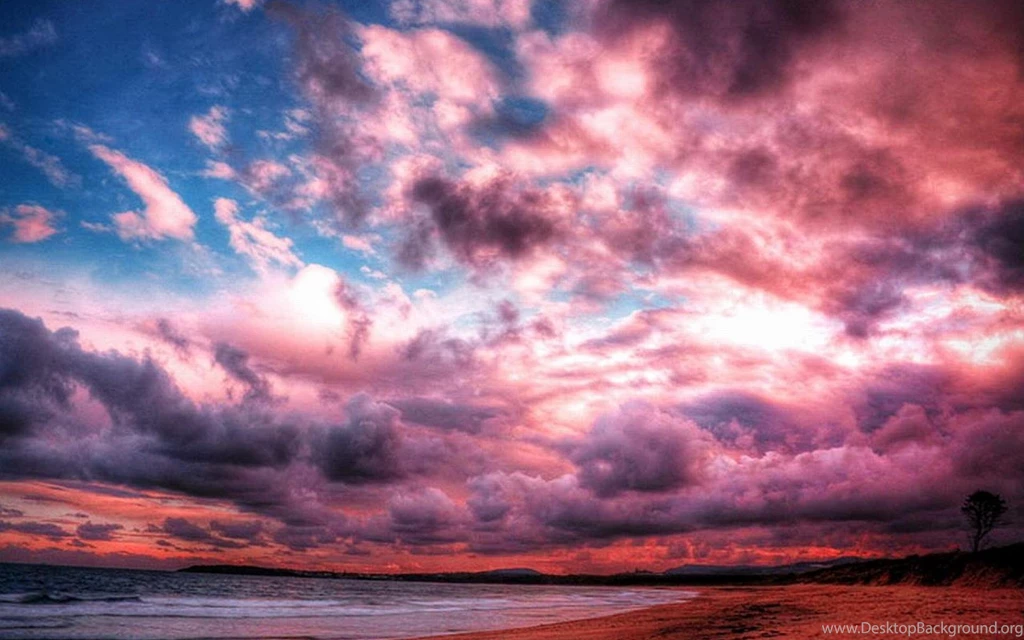 PINK CLOUDS WALLPAPER (