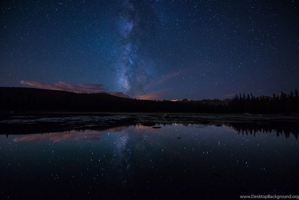 Lake At Night Stars Wallpaper.