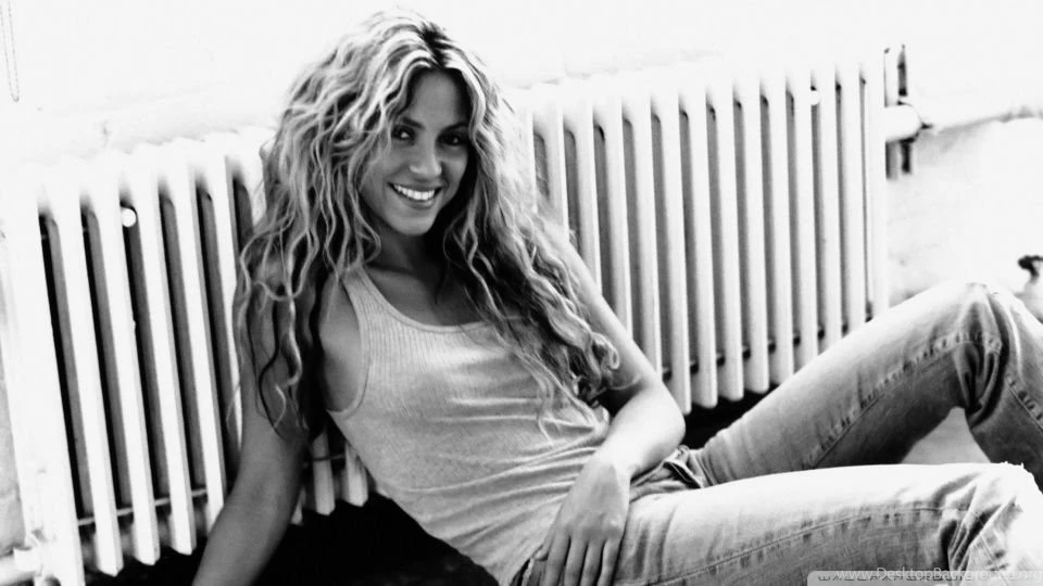 Shakira HD Desktop Wallpapers : Widescreen : High Definition : Mobile