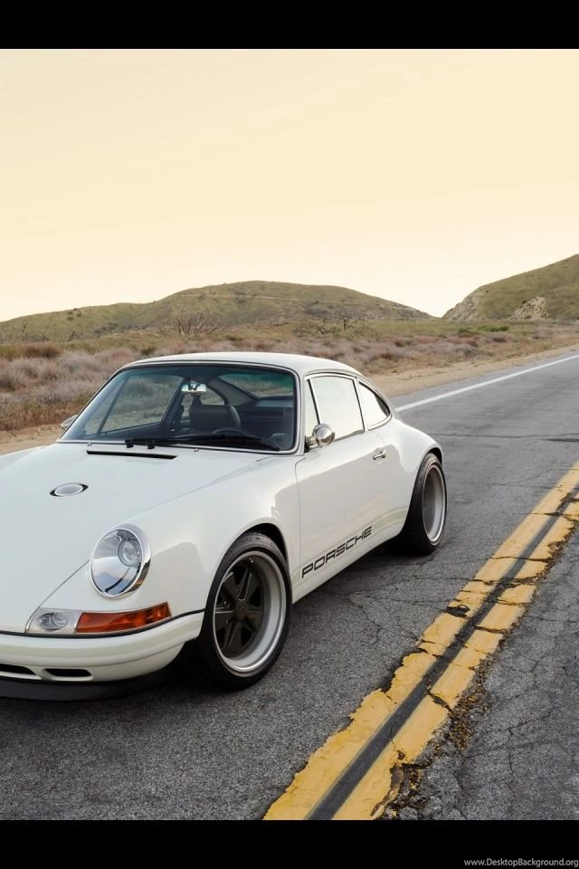 640x960 White Singer Porsche 911 Iphone 4 Wallpapers