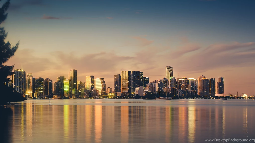 35 Miami HD Wallpapers