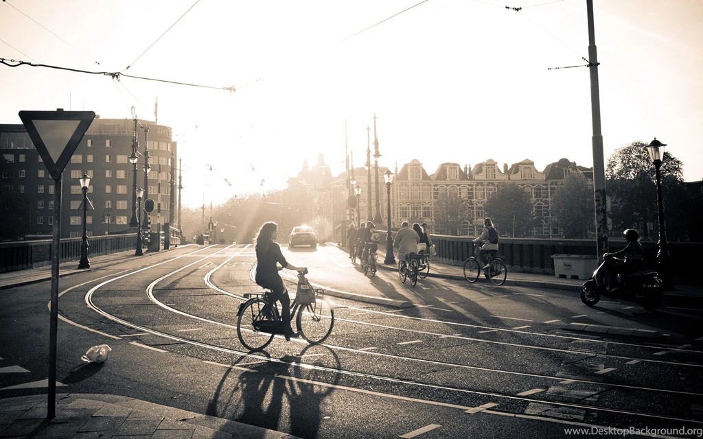Download Wallpapers 2560x1600 Street, Road, Bicycle, People, Light ...