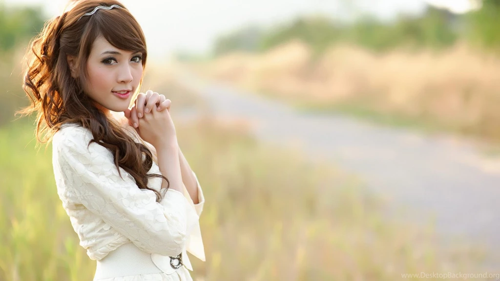 Cute Asian Wallpapers