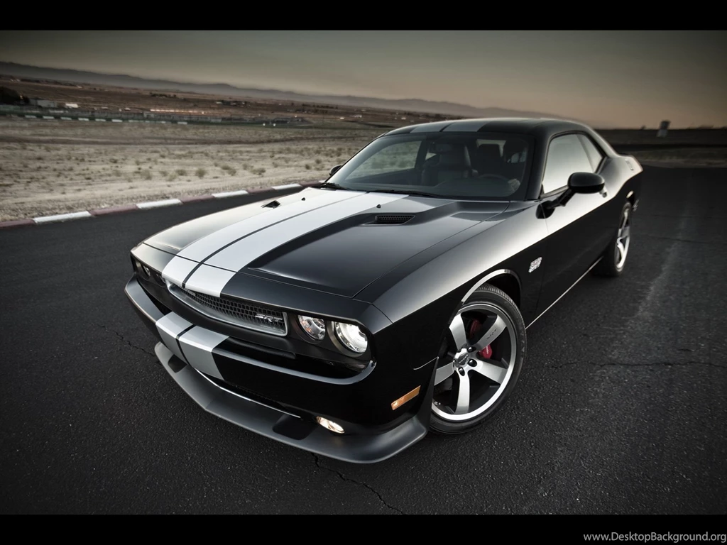 2012 Dodge Challenger SRT8 392   Front Angle   1920x1440   Wallpapers