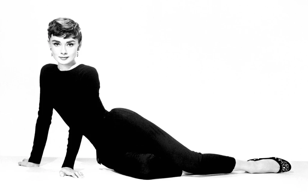 Audrey Hepburn HD Wallpapers And Backgrounds