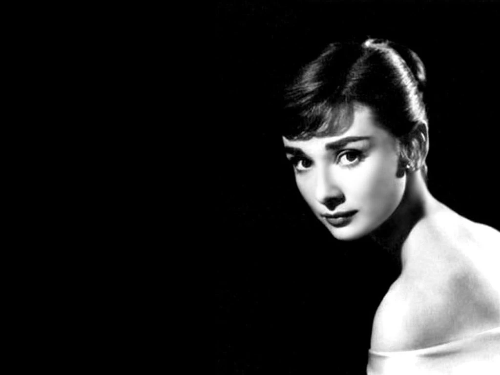 Free Audrey Hepburn Wallpapers