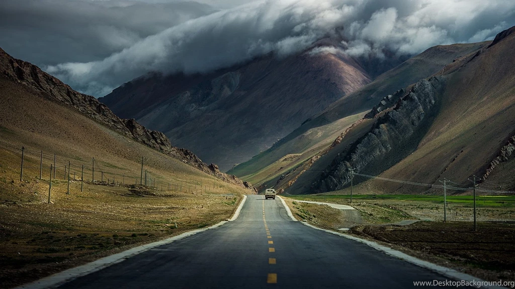 Wondelful Mountain Road HD Wallpapers