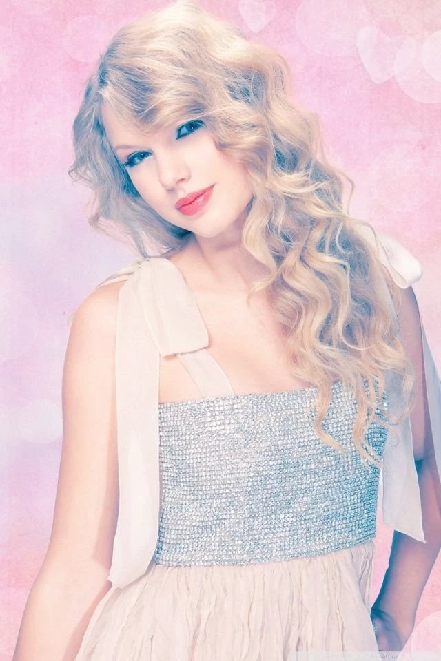 Taylor Swift HD Desktop Wallpapers : Fullscreen : Mobile