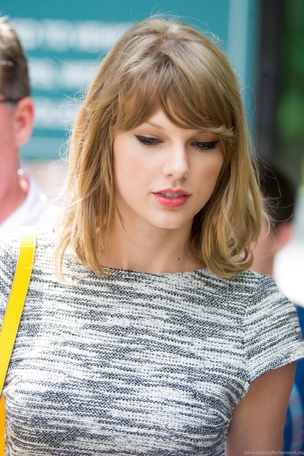 Taylor Swift HD Wallpapers Free Download