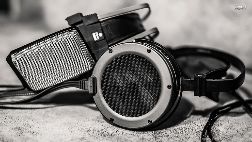 Girl With Headphones Wallpapers Music Wallpapers