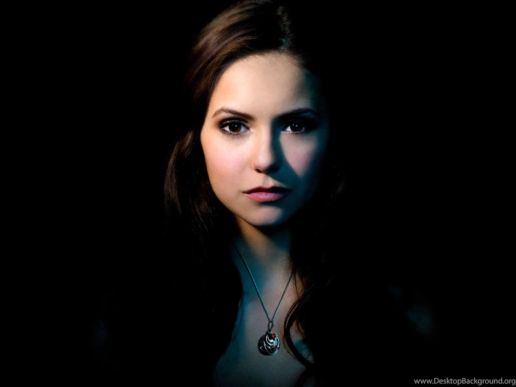 HD Nina Dobrev Wallpapers