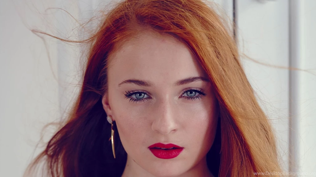 Sophie Turner Wallpapers