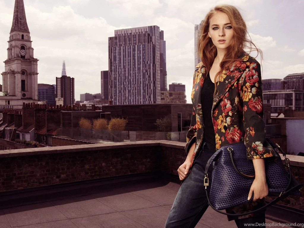 Sophie Turner Wallpapers Full HD