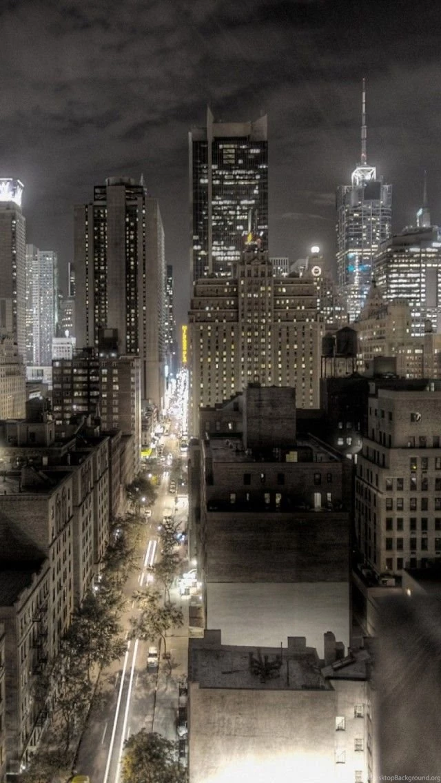 Iphone 5 wallpapers 1136x640 New York City black and white.jpg
