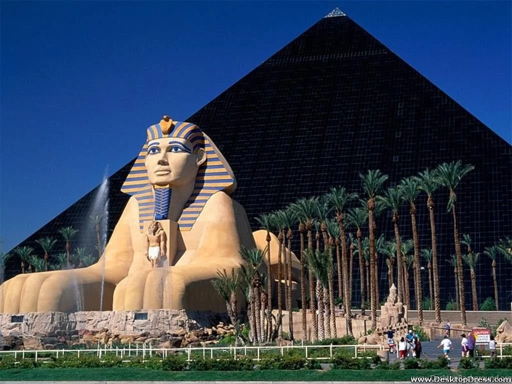 Desktop Wallpapers » Other Backgrounds » Luxor Hotel And Casino ...