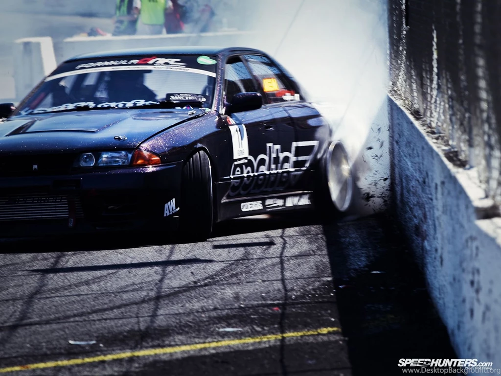 Download Drift Sideways Wallpapers 1920x1080