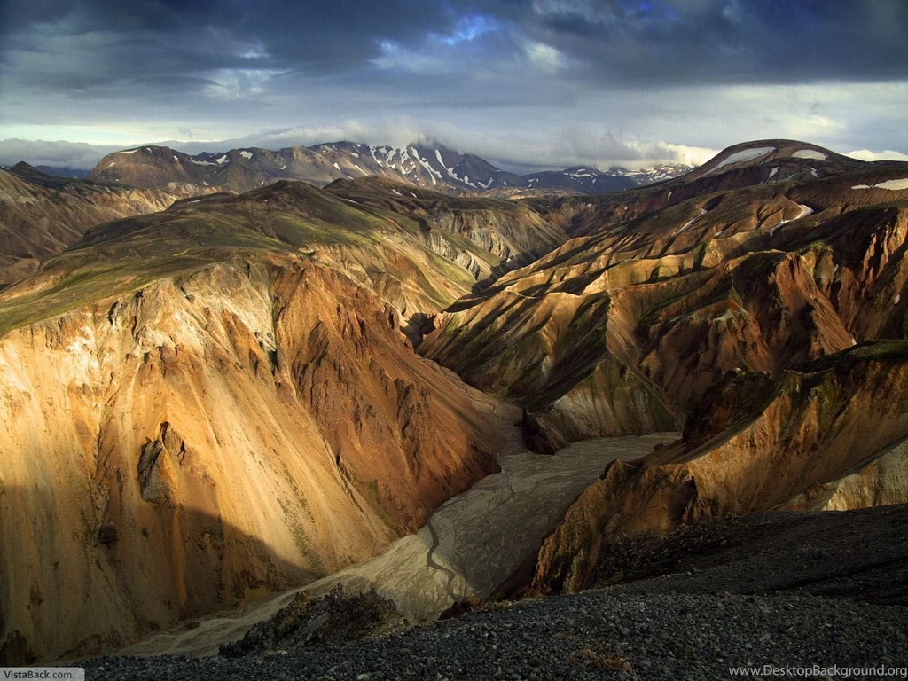 40 Mind Blowing Mountain Wallpapers For Your Desktop