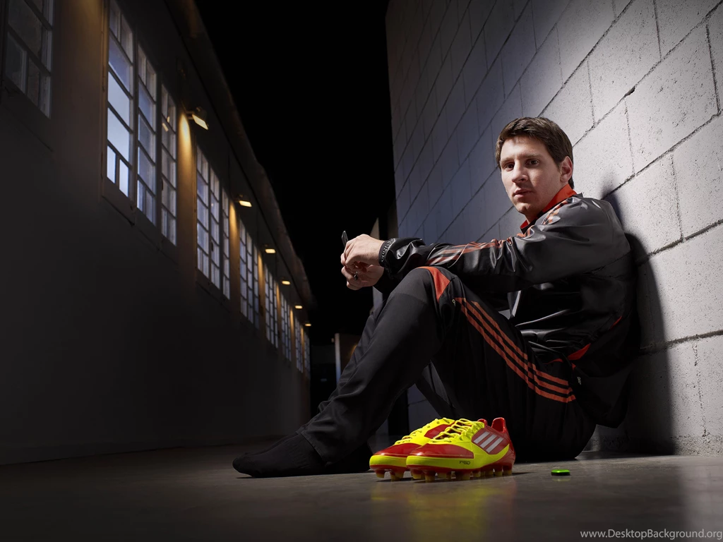Athlete Lionel Messi Wallpapers And Images Wallpapers, Pictures ...