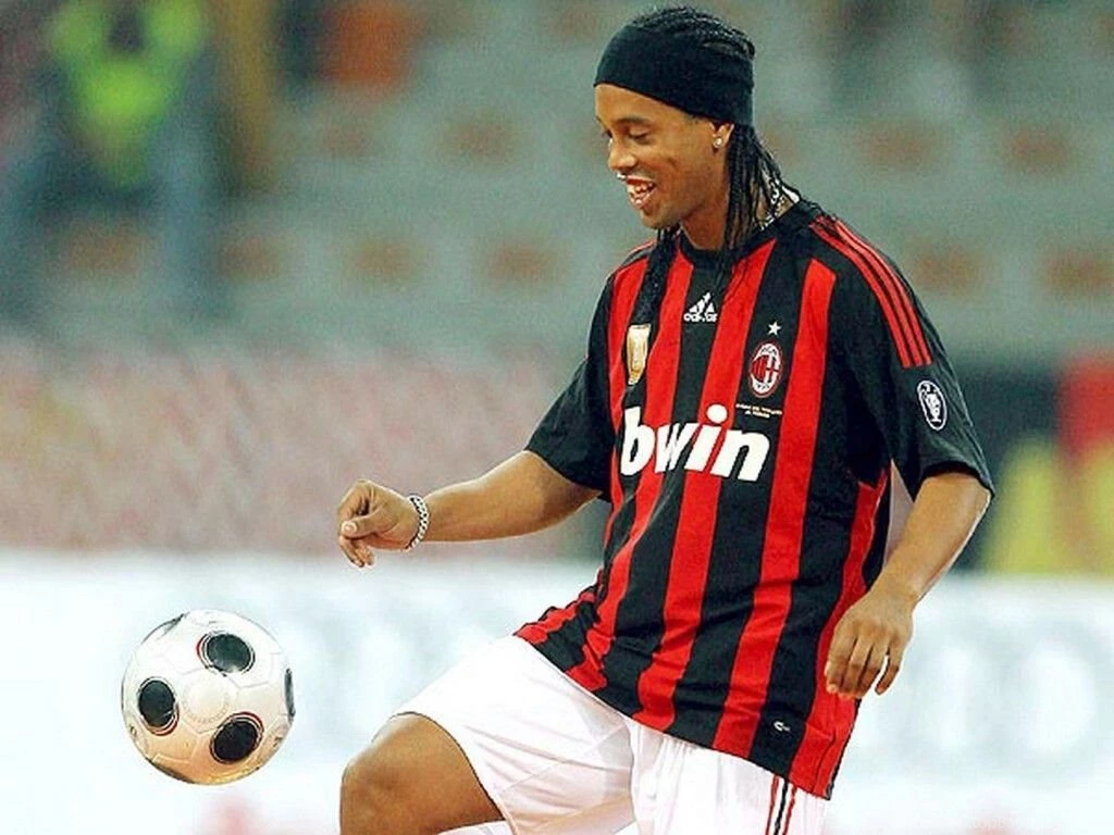 114861d1342592884 ronaldinho wallpaper ronaldinho gaucho wallpapers 1024 x 768.jpg