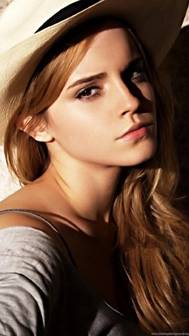 Emma Watson Free Iphone Wallpapers