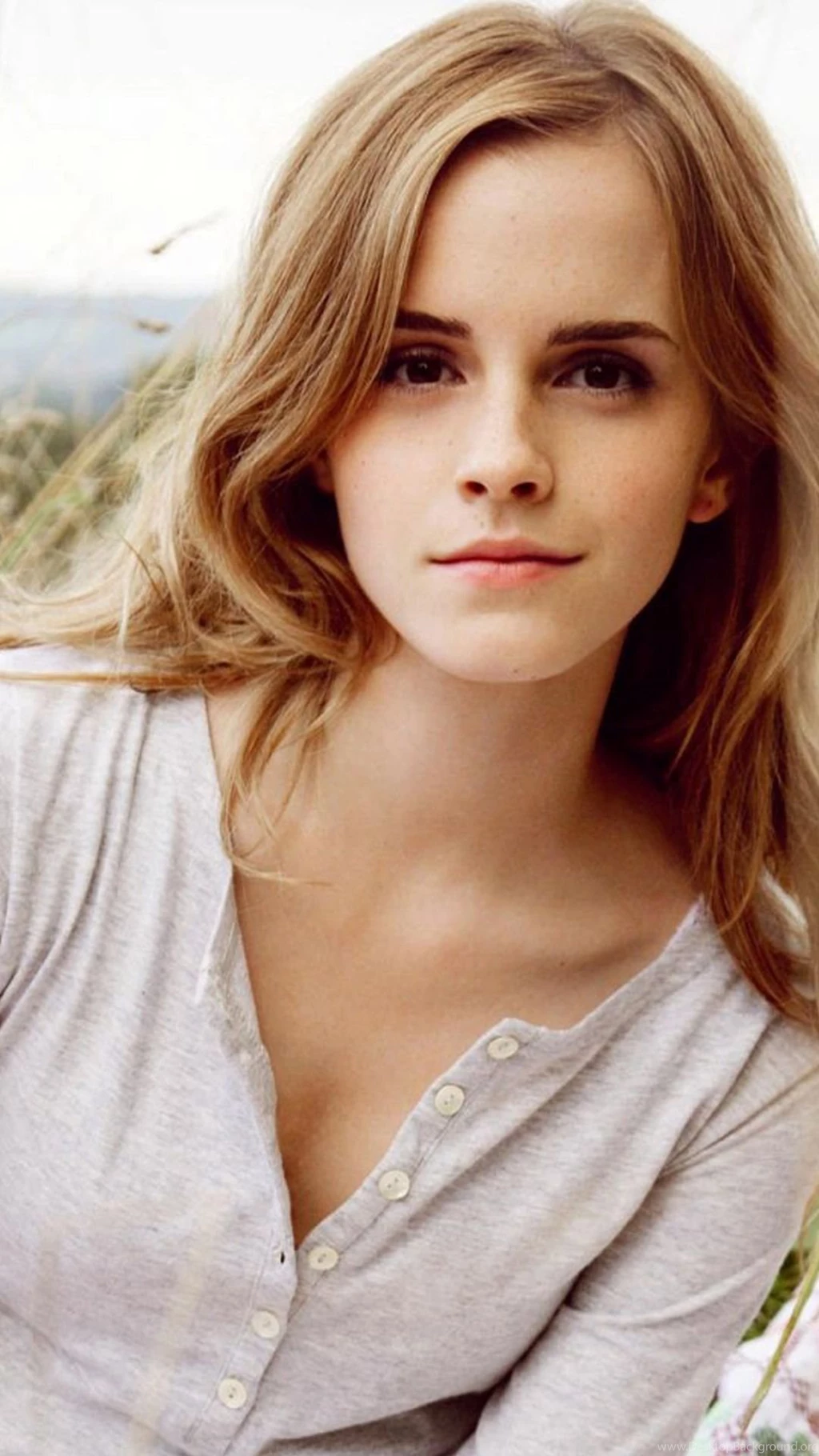 Iphone girly wallpaper 1080x1920 emma watson.jpg