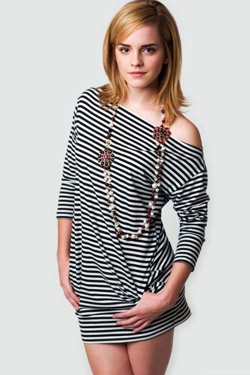 13 Awesome Emma Watson iPhone Wallpapers 1 Pelfind