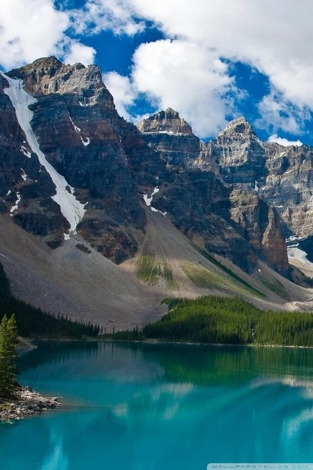 Emerald Lake, Yoho National Park, British Columbia, Canada HD ...