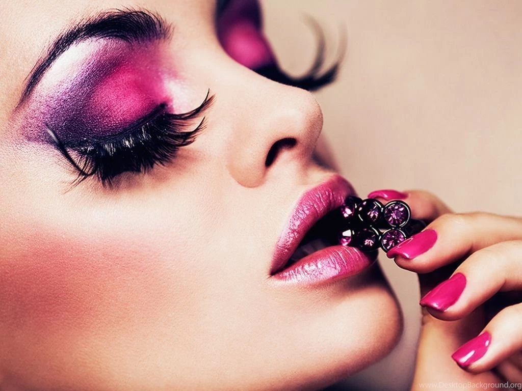 Makeup Wallpapers