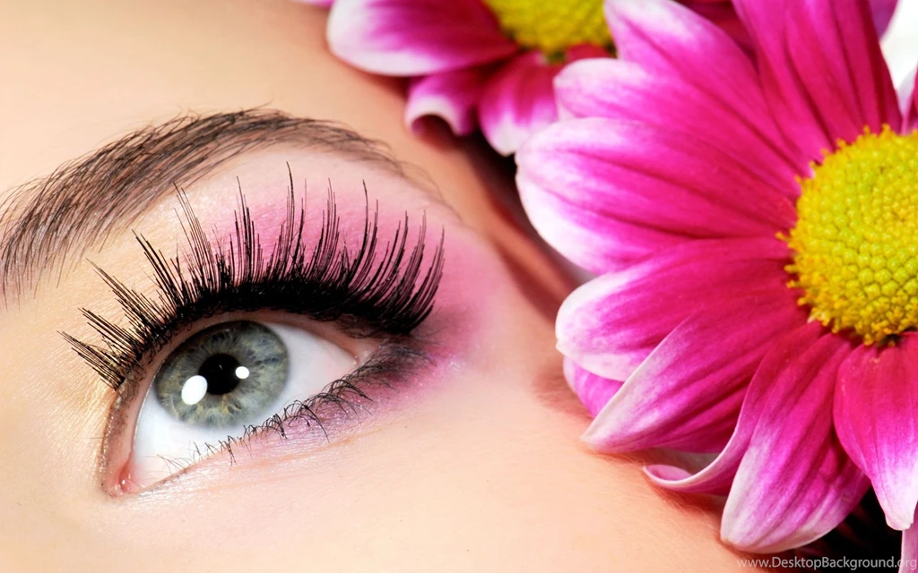 Beautiful Eyes Makeup Wallpapers