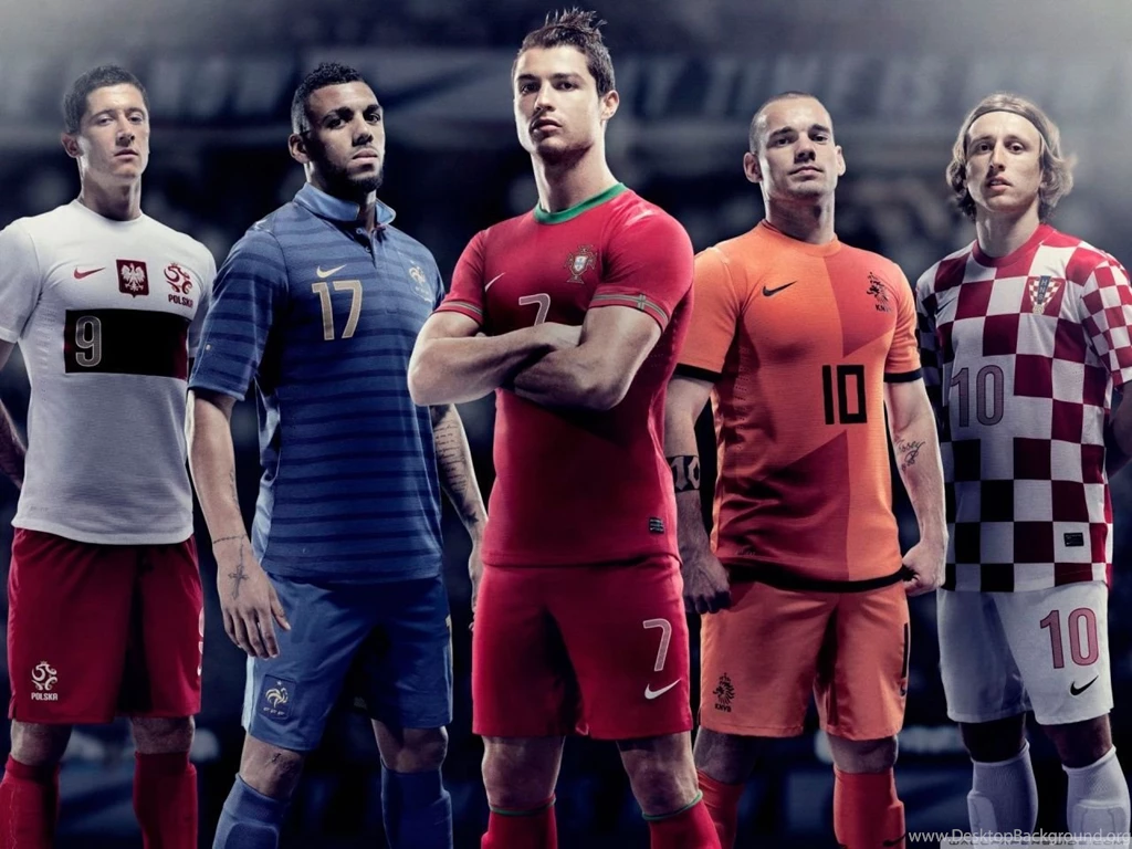 SOCCER ADDICTED: Some Of The Best Soccer Wallpapers..........