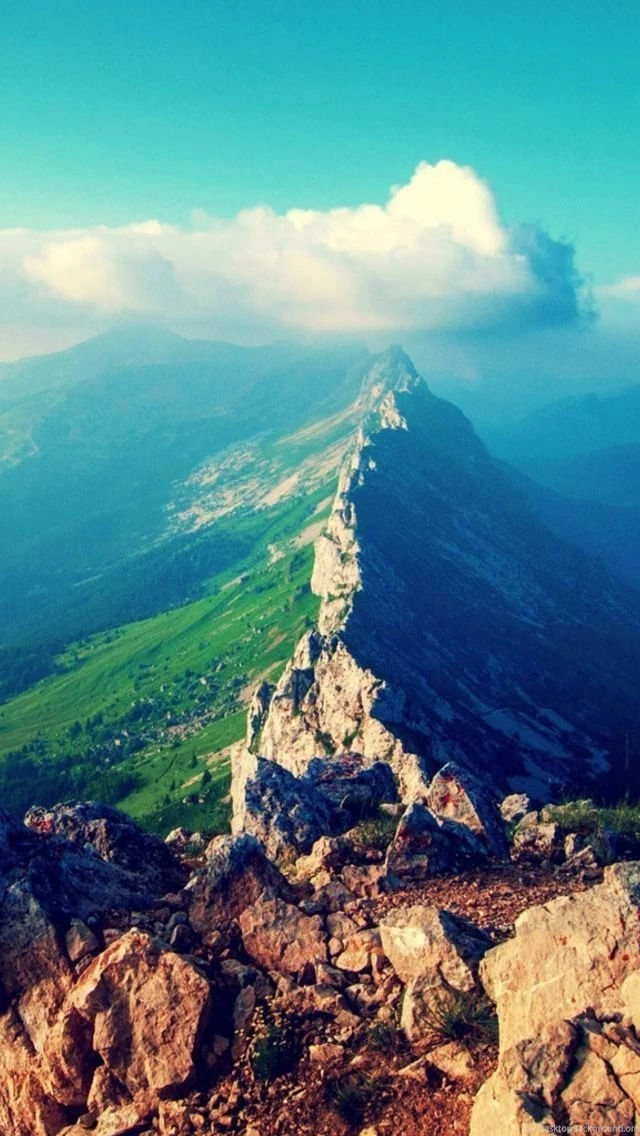 Mountain iPhone 5s Wallpapers